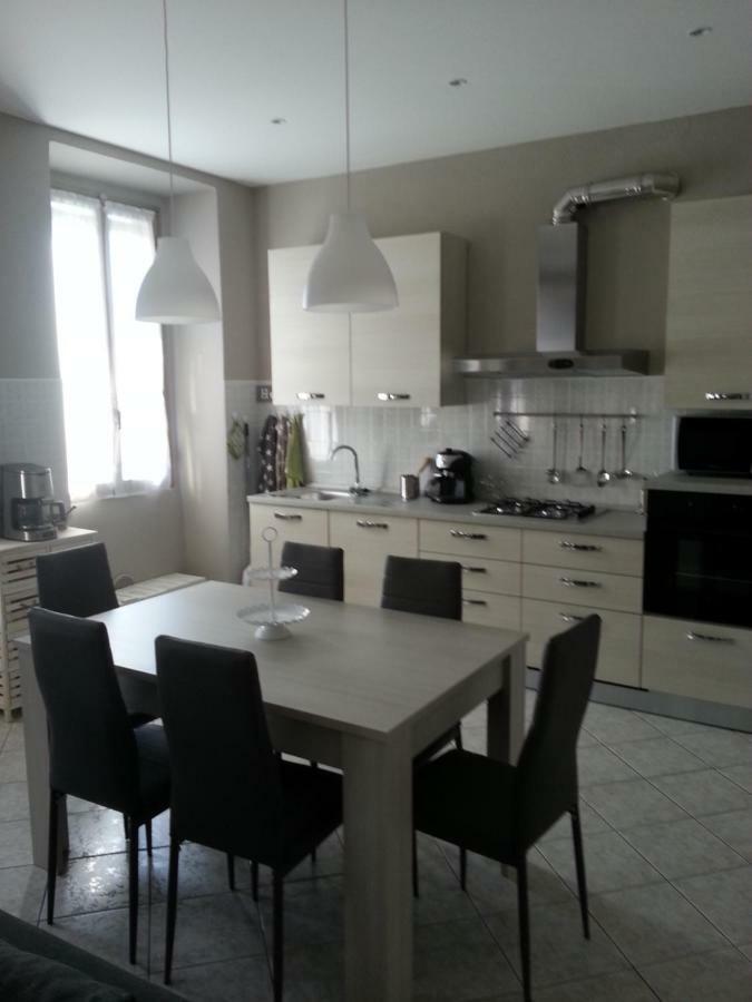 Casa Bruna แวร์บาเนีย ภายนอก รูปภาพ