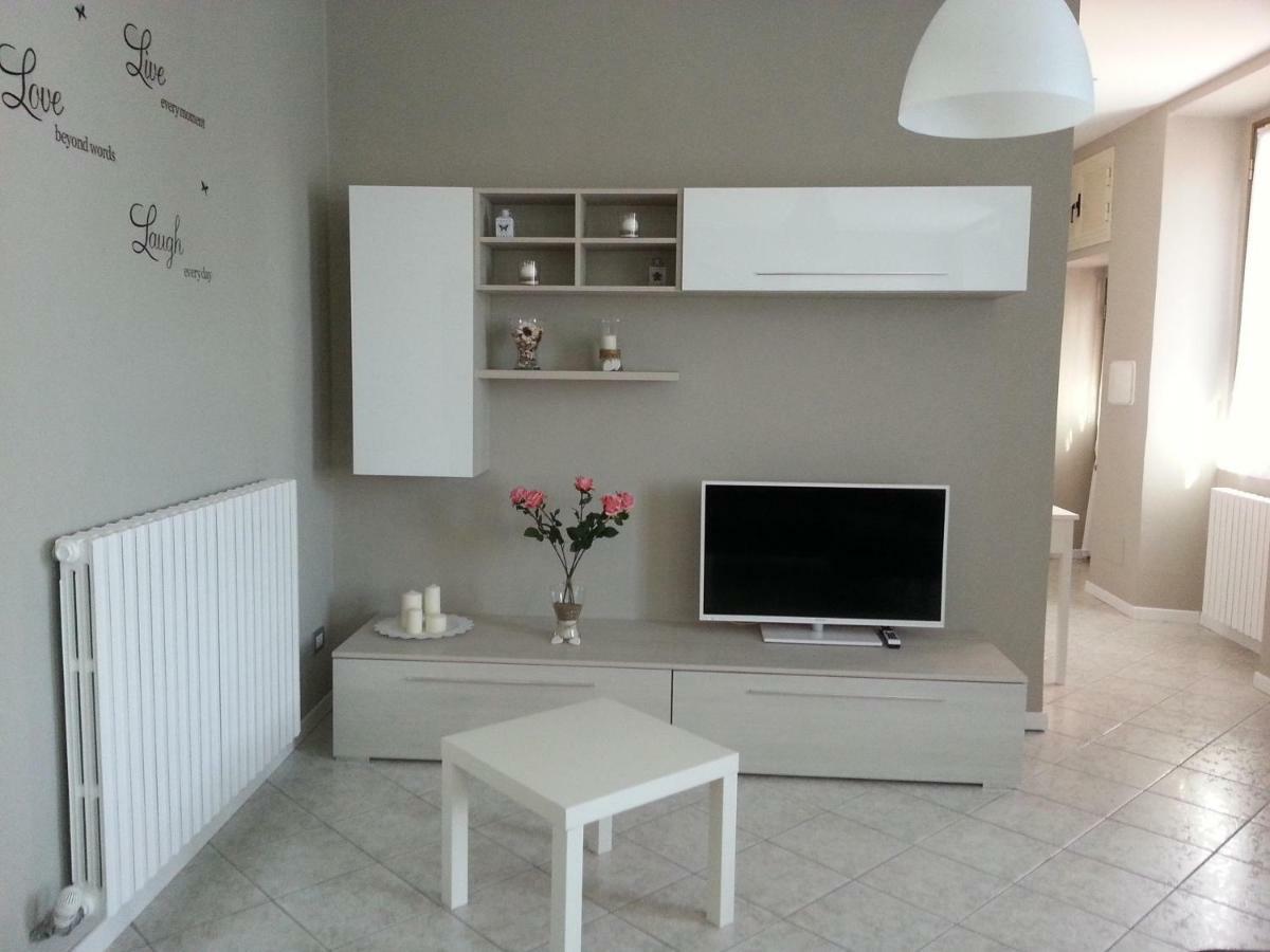 Casa Bruna แวร์บาเนีย ภายนอก รูปภาพ